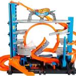 HOT WHEELS Ultimative Garage mit Hai-Angriff, inkl. 2 Spielzeugautos