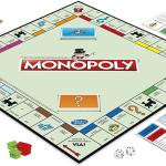 Monopoly Classic, Brettspiel für Familien und Kinder ab 8 Jahren