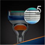 Gillette Fusion 5 Herren Rasiermesser + 11 Ersatzklingen, bequeme Rasur
