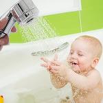 Douche Easy Universelle, douche pour lavabo, flexible, facile à installer, fixation bioadhésive, pratique et compacte, blanc